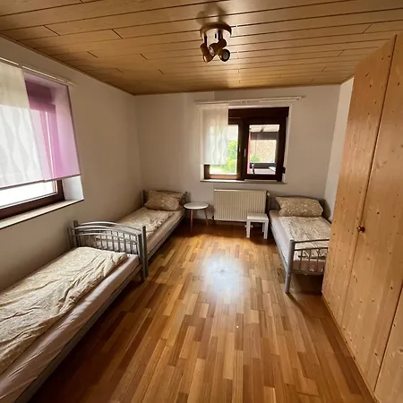 Zimmer Mit Gemeinschaftsraumen Kindsbach